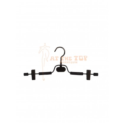 Clipped Hanger